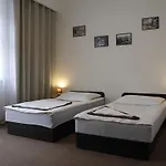 Rest- Z Lazienkami منزل للإقامة غدينيا