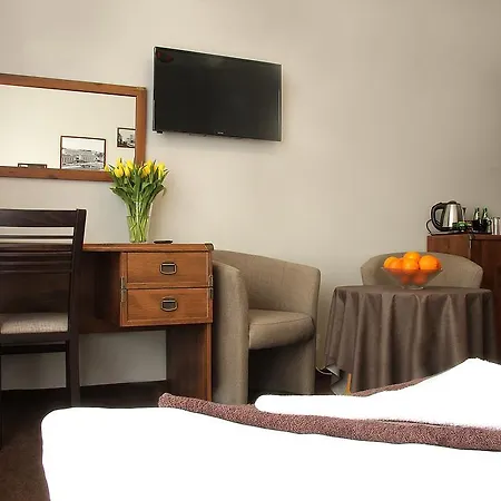 בית אירוח Rest- Z Lazienkami