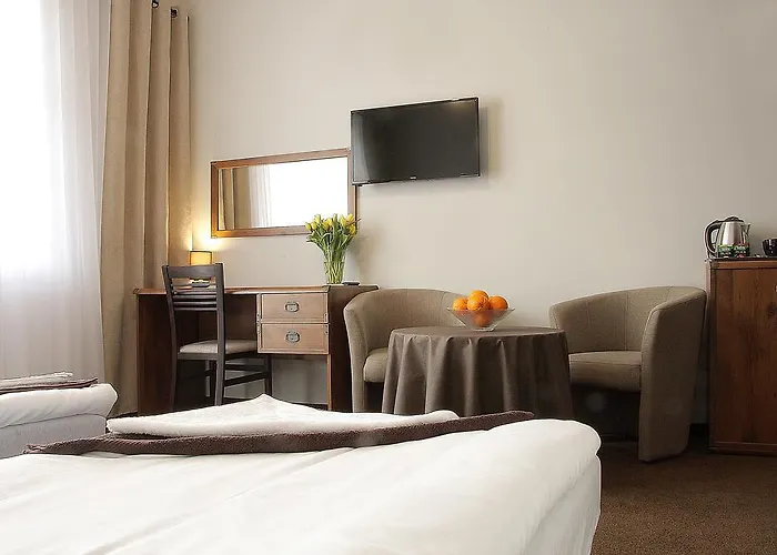 Rest- Z Lazienkami Homestay *