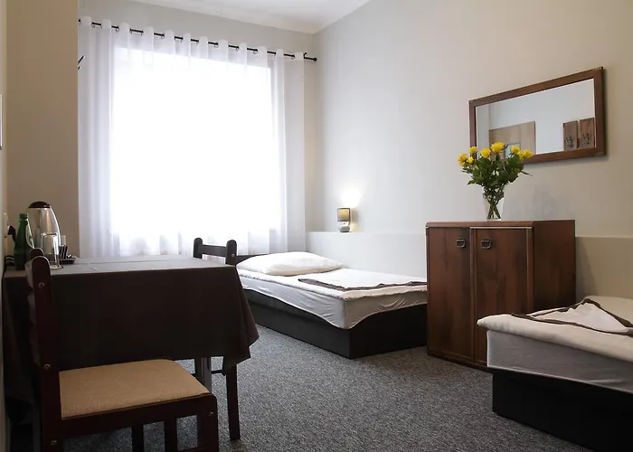 Rest- Z Lazienkami Homestay *