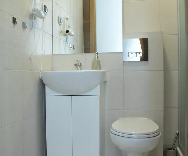 Rest- Z Lazienkami Gdynia